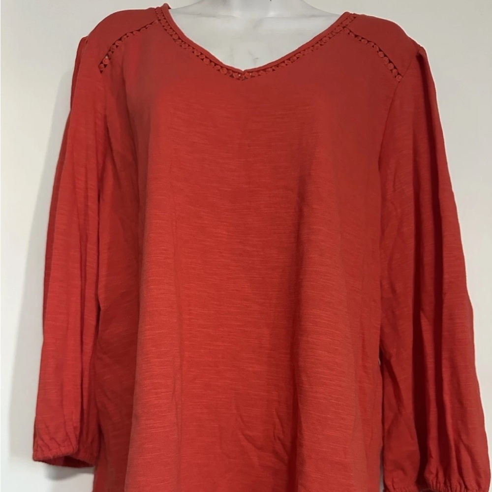 St. Johns Bay Women's 3/4 Sleeve V-Neck  Blouse - Size Large